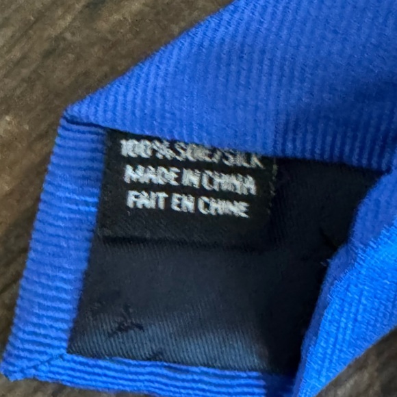 Tommy Hilfiger Green Silk Tie - Picture 3 of 3